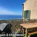Holiday home Superbe Maison De Village Authentique Vue