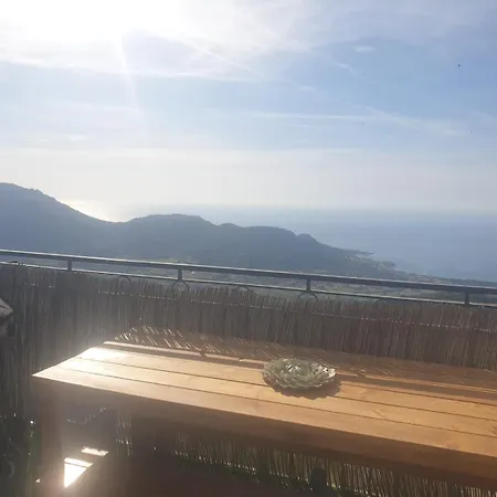 Holiday home Superbe Maison De Village Authentique Vue Sant'Antonino