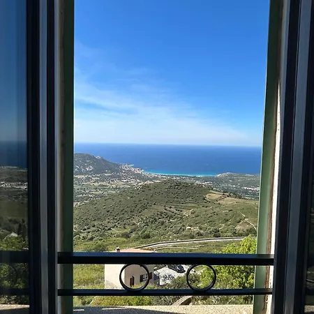 Superbe Maison De Village Authentique Vue Ferienhaus
