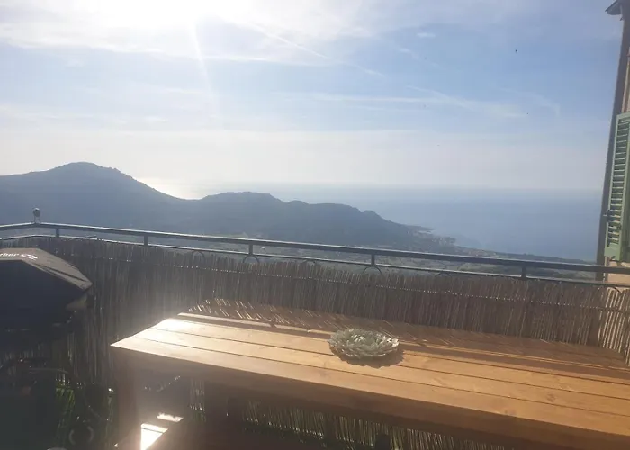 別荘 Superbe Maison De Village Authentique Vue Sant'Antonino