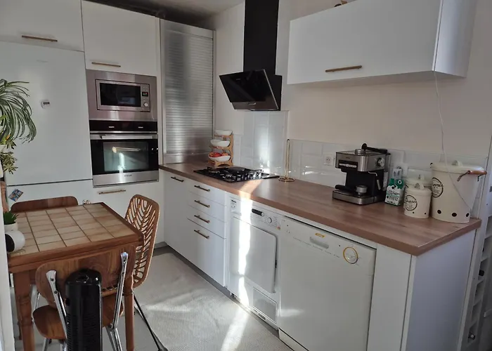 Superbe Maison De Village Authentique Vue *