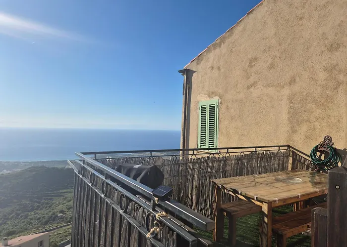 בית נופש Superbe Maison De Village Authentique Vue Sant'Antonino